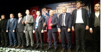 B.B. Erzurumspor'un yeni başkanı Hüseyin Üneş oldu