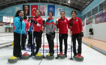 Curling Milli Takımı hazırlık kampı Erzurum’da devam ediyor