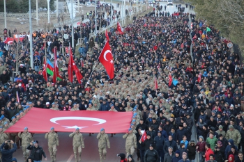 Dadaşlar, Aziziye Destanının 142’inci yıl dönümünde tabyalara yürüdü