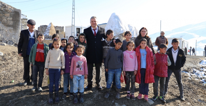 DSİ Bölge Müdürü Yavuz, depremzedeleri unutmadı