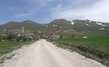  Erzurum’da bir köy karantinaya alındı