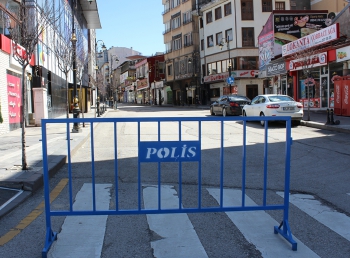 Erzurum’da sokağa çıkma kısıtlamasın da sessizlik hakim