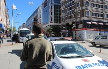Erzurum polisinden havadan trafik denetimi!