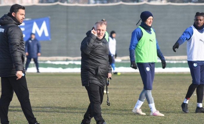 Erzurumspor Bakkal yönetiminde ilk antrenmanına çıktı