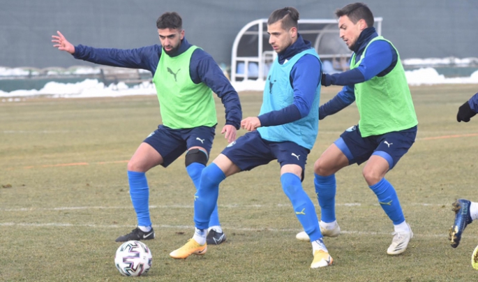 Erzurumspor Gençlerbirliği maçı hazırlıklarına başladı