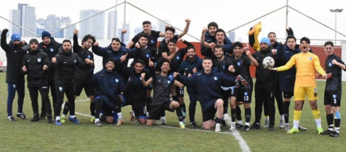 Erzurumspor U19 takımı şampiyonluğa koşuyor