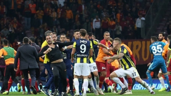 Fatih Terim'e 7, Hasan Şaş'a 8 maç ceza !