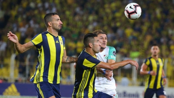 Fenerbahçe 3 puanla başladı... Yeniden Kadıköy : 2-1