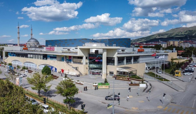 Forum Erzurum Alışveriş Merkezi Outlete geçiyor