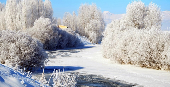 Göle buz kesti: -30