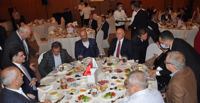 İstanbul'da iftar buluşması