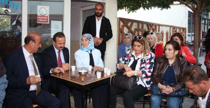 İYİ Parti'li Ağıralioğlu, Erzurum'da esnafı dinledi