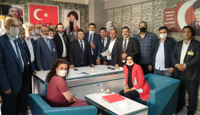 İYİ Parti Palandöken İlçe Başkanlığına Ahmet Han Efe seçildi