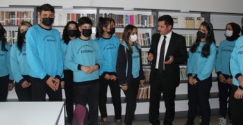 Erzurum’da kütüphanesiz okul kalmayacak