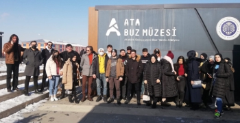 Türkiye’nin tek buz müzesine ilgi arttı
