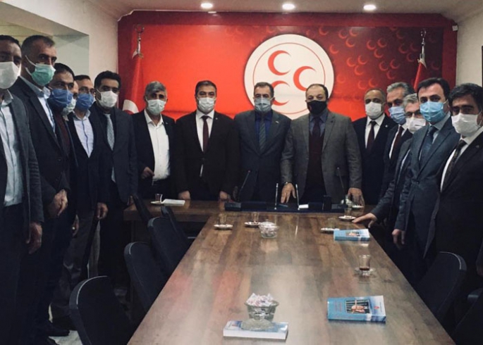 Karataş MHP teşkilatını kurultaya hazırlıyor