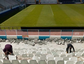 Kazım Karabekir Stadı’nda 3 bin koltuk yenilendi