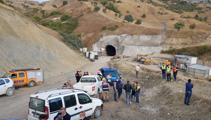 Kop tünelinde patlama: 11 yaralı