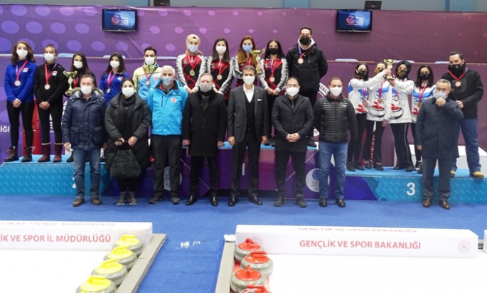  Maske mesafeli Curling