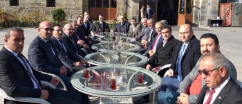 MHP Erzurum teşkilatları seçim stratejisi için toplandı
