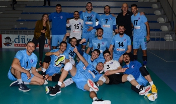 Palandöken Belediyespor voleybol takımı 2'de 2 yaptı 