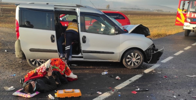 Pasinler’de trafik kazası: 6 yaralı