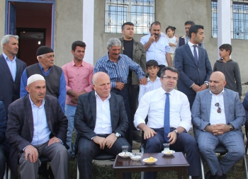Vali Memiş, Karayazı'da konuştu: Önceliğimiz istihdam
