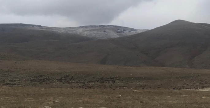 Zirve dolu yağışıyla beyaza büründü