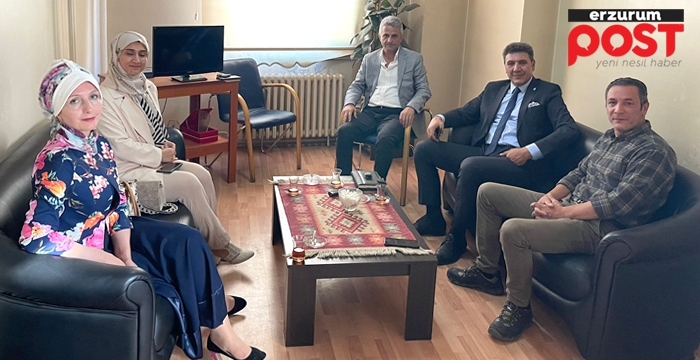 ZİRVEDEKİ İYİ'LER SEKTÖR TURUNDA